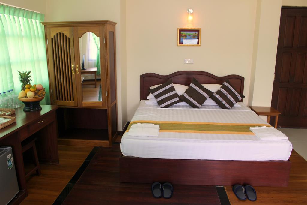 Golden Dream Hotel 3*